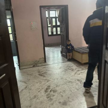 Parking in 3 BHK Villa at Sector 9a – for Rent