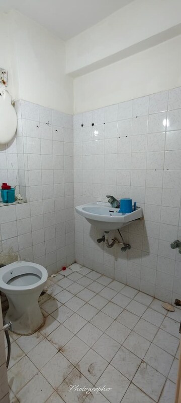 Bathroom in 3 BHK Apartment at Paldi – for Rent
