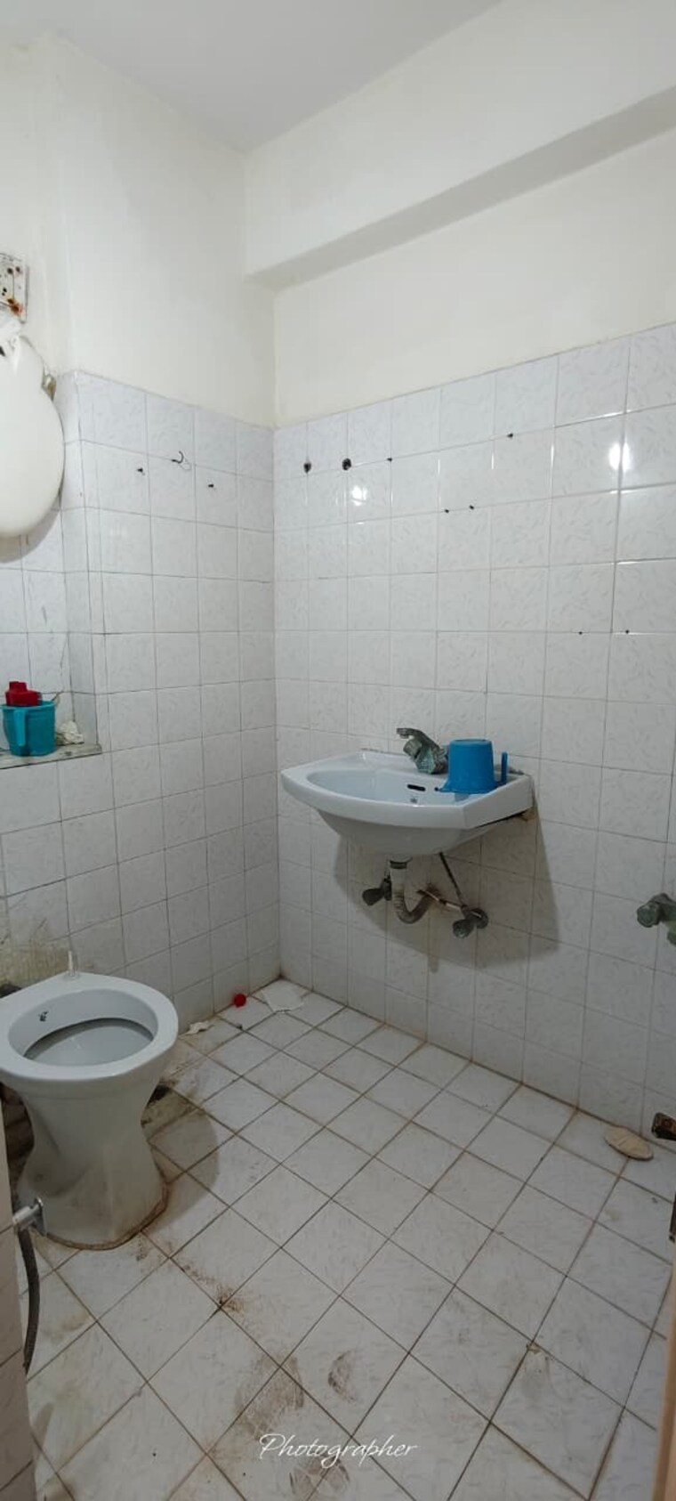 Bathroom, paldi 3 Bedroom 1800 Sq.Ft. Apartment In Paldi Ahmedabad 9557627