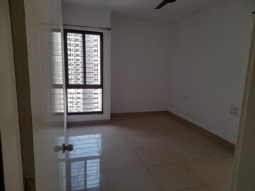Room in 2 BHK Apartment at Nanded Madhuvanti, Sinhagad Road – for Sale