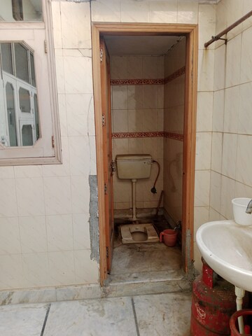 Bathroom in 4 BHK Independent House at Huda – for Sale