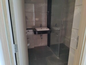 Bathroom in 4 BHK Apartment at Rustomjee Crown, Prabhadevi – for Sale