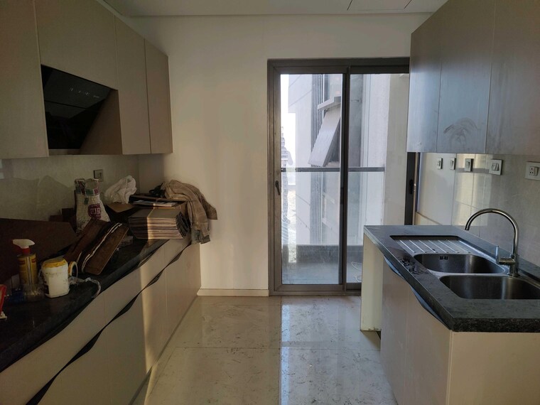 Kitchen, rustomjee-crown 4 Bedroom 2134 Sq.Ft. Apartment In Prabhadevi Mumbai 9557540