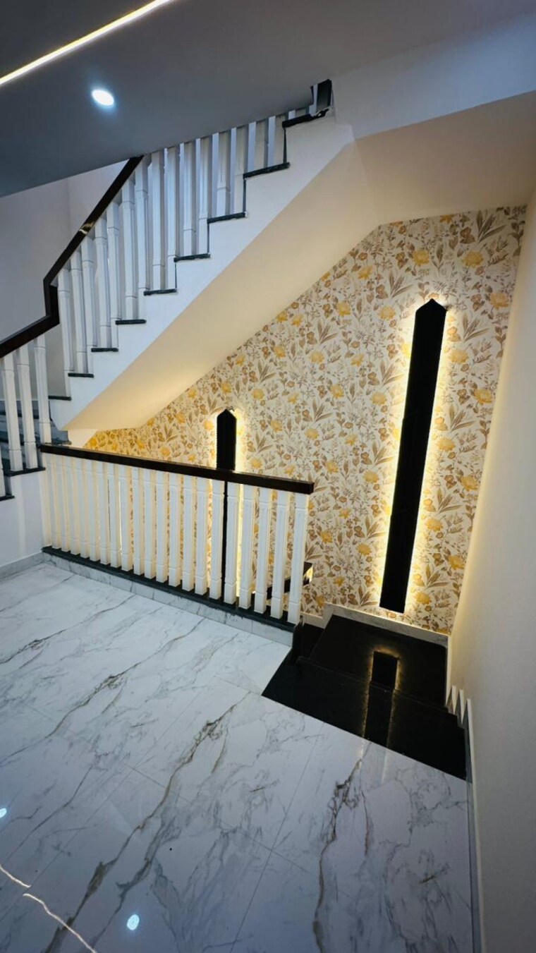 undefined, ambala highway 3 Bedroom 92 Sq.Yd. Independent House In Ambala Highway Zirakpur 9557579