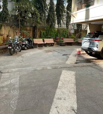Parking in 3 BHK Apartment at Vrindavan CHS Kandivali West, Kandivali West – for Sale