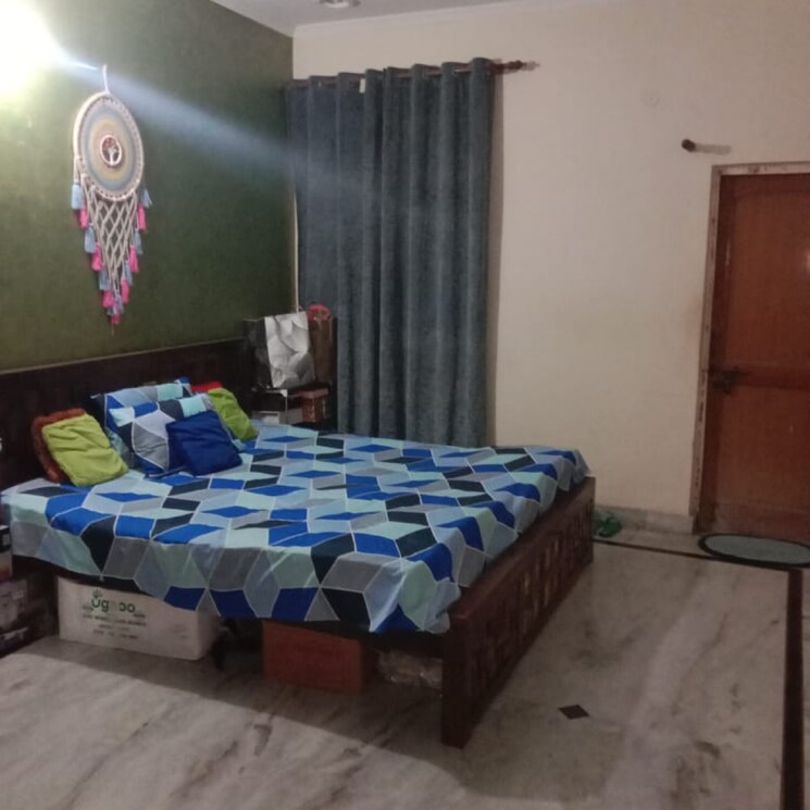 Bedroom, sector 21d 3 Bedroom 250 Sq.Yd. Builder Floor In Sector 21d Faridabad 9557600
