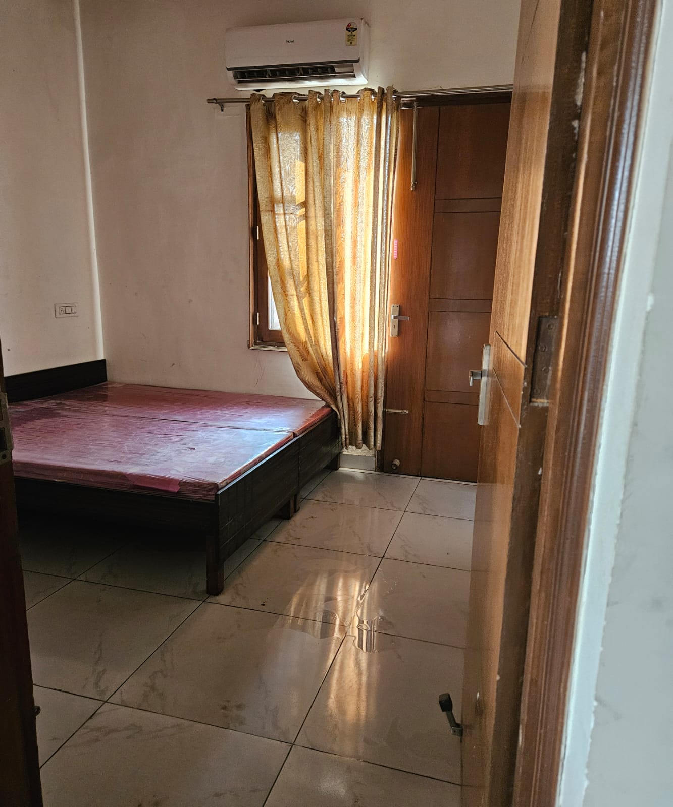 3 BHK + Pooja Room 1800 Sq.Ft. Apartment in Silver City Extention