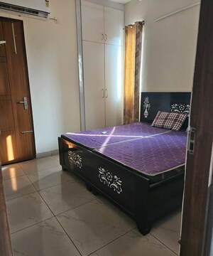 Bedroom in 3 BHK Apartment at Silver City Extention, Vip Road – for Rent