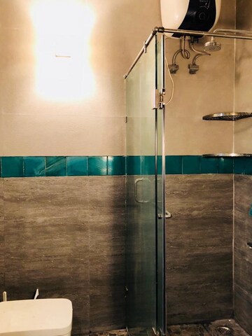 Furnished Amenities in 2 BHK Independent House at Panchsheel Park – for Rent