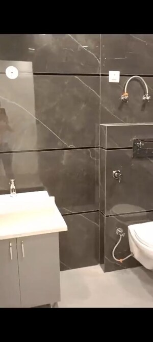 Furnished Amenities in 3 BHK Builder Floor at BP Homes, Sector 85 – for Sale