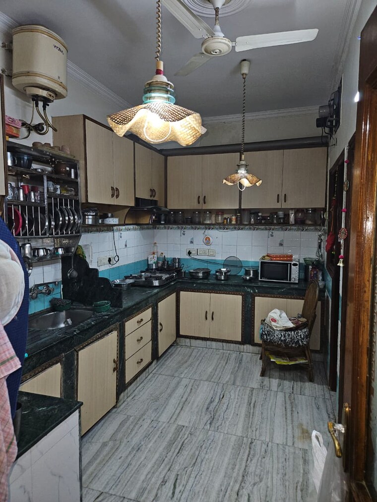 Kitchen, saket 4 Bedroom 2000 Sq.Ft. Builder Floor In Saket Delhi 9557629