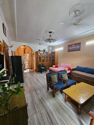 4 BHK Builder Floor For Rent in Saket