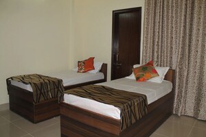 Bedroom in  Pg at Sector 55 – for Rent