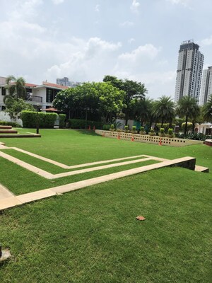 3.5 BHK Villa For Sale in Vipul Tatvam Villas, Sector 48