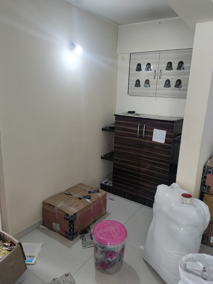 Living Room, lohia-jain-megh-malhar-raga 3 Bedroom 1500 Sq.Ft. Apartment In Bavdhan Pune 9557659