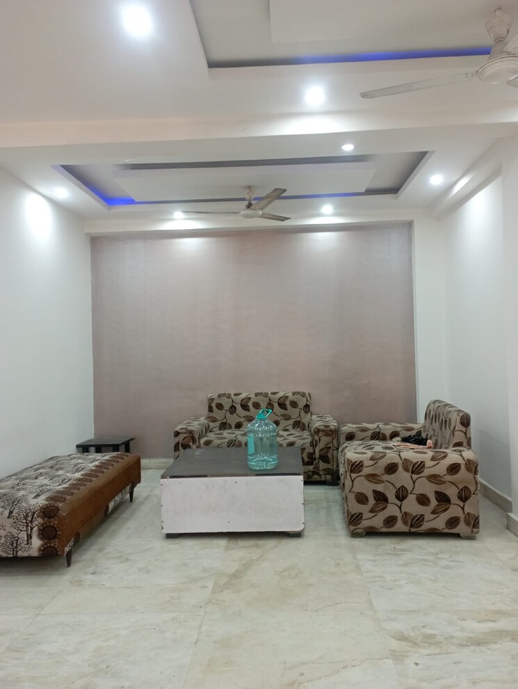 Living Room, saket 3 Bedroom 1200 Sq.Ft. Builder Floor In Saket Delhi 9557743