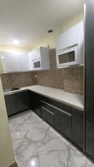 Kitchen in 2 BHK Builder Floor at Palam Vihar Residents Association, Palam Vihar – for Rent