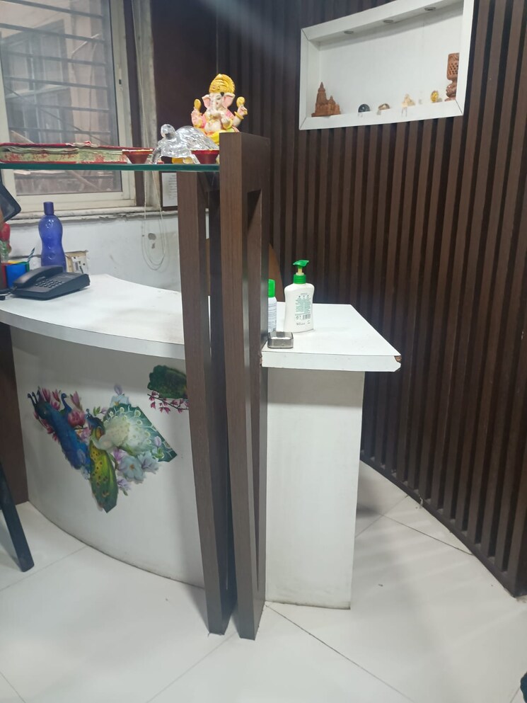 Balcony, bbd bagh Commercial Office Space 900 Sq.Ft. In Bbd Bagh Kolkata 9557784