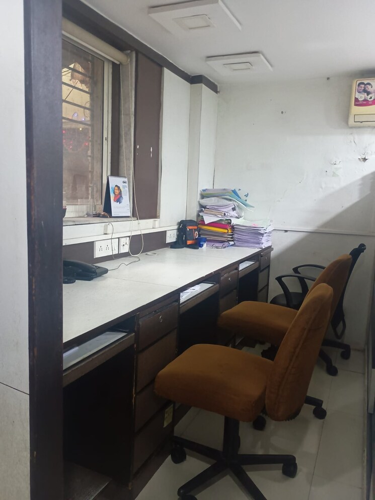 Team Area, bbd bagh Commercial Office Space 900 Sq.Ft. In Bbd Bagh Kolkata 9557784