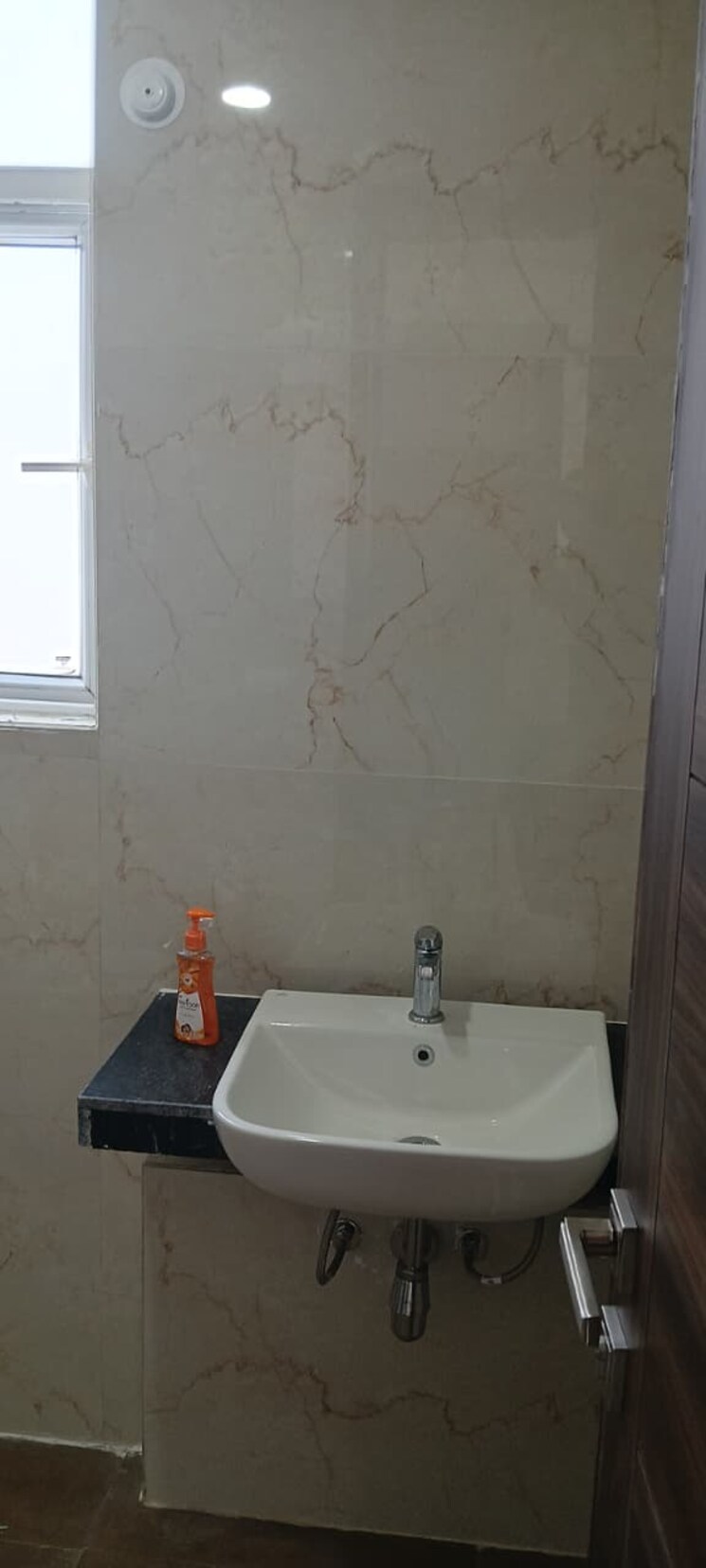 Bathroom, pyramid-altia 1 Bedroom 396 Sq.Ft. Apartment In Sector 70 Gurgaon 9557796
