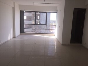  Office Space For Rent in True Westgate Business Bay, Makarba