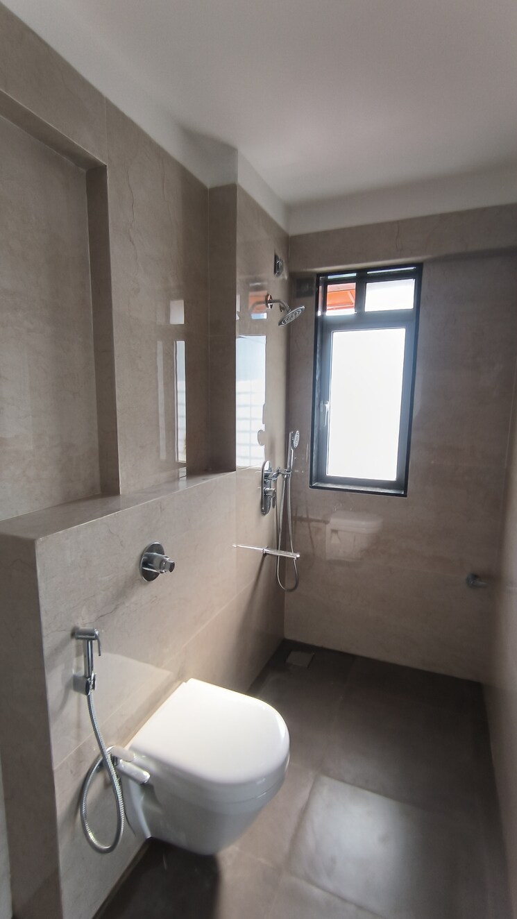 Bathroom, louisandra-apartment 2 Bedroom 1045 Sq.Ft. Apartment In Dadar West Mumbai 9557815