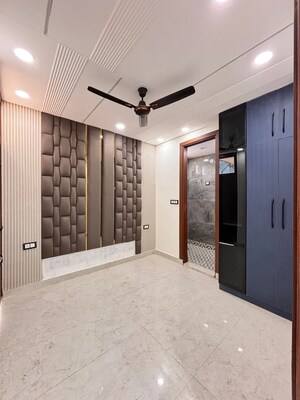 Room in 3.5 BHK Builder Floor at SA HOMES I, Uttam Nagar – for Sale