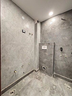 Bathroom in 3.5 BHK Builder Floor at SA HOMES I, Uttam Nagar – for Sale
