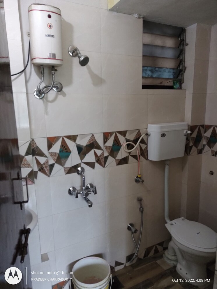 Attached Bathroom, disney-park 2 Bedroom 850 Sq.Ft. Apartment In Wanowrie Pune 9557816