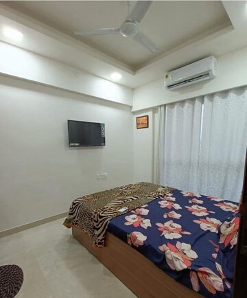 Bedroom in 1 BHK Builder Floor at Saraswati Dham CHS, Nalasopara West – for Sale