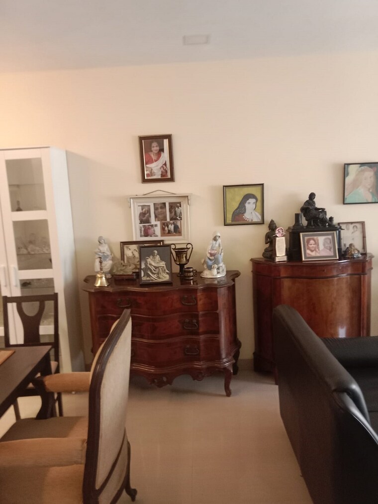 Kitchen, bandra west 2 Bedroom 700 Sq.Ft. Apartment In Bandra West Mumbai 9557836