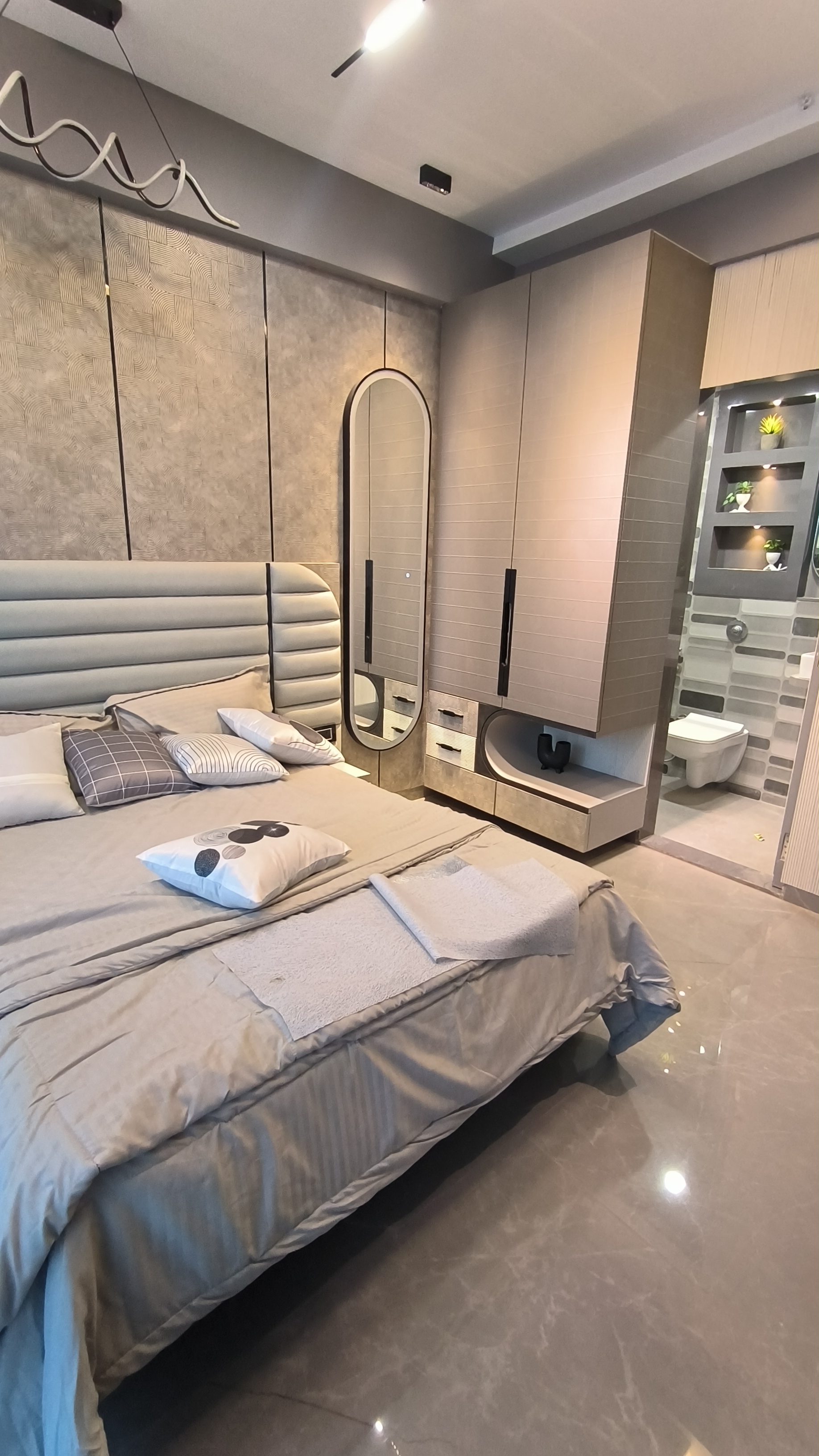 1 BHK 400 Sq.Ft. Apartment in Shanti Tower Prabhadevi