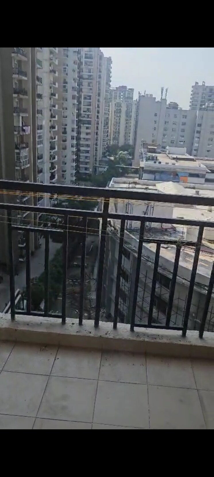 Balcony, galaxy-royale 2.5 Bedroom 1175 Sq.Ft. Apartment In Gaur City 2 Greater Noida 9557876