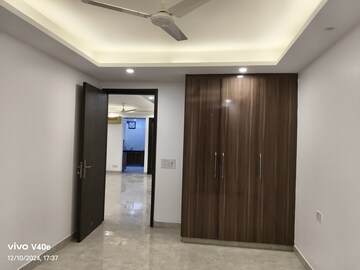 Building Lobby in 3 BHK Builder Floor at Vasant Kunj – for Rent