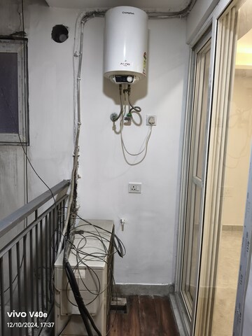 Balcony in 3 BHK Builder Floor at Vasant Kunj – for Rent