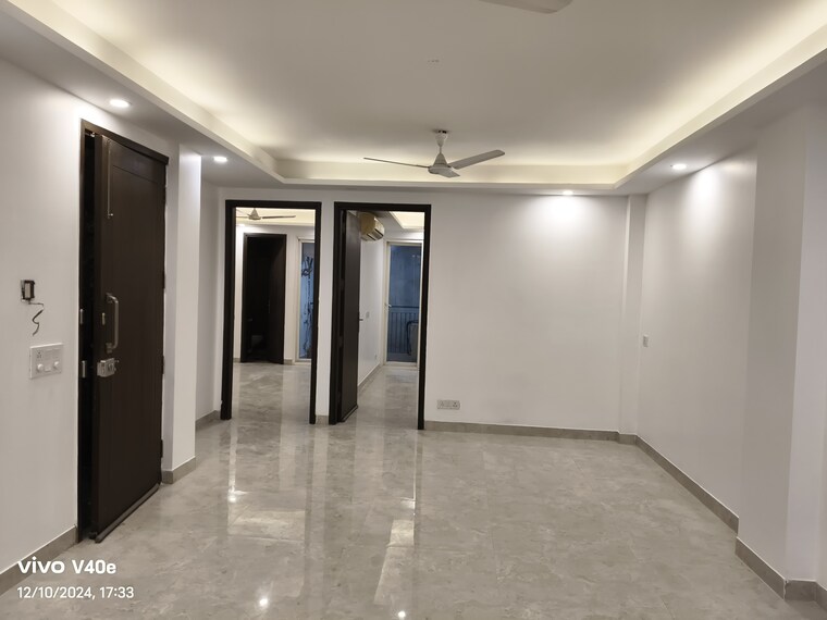 Room, vasant kunj 3 Bedroom 1350 Sq.Ft. Builder Floor In Vasant Kunj Delhi 9557874