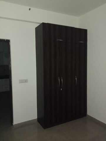 Bedroom in 2.5 BHK Apartment at Mahagun Mywoods, Sector 16c Greater Noida – for Rent