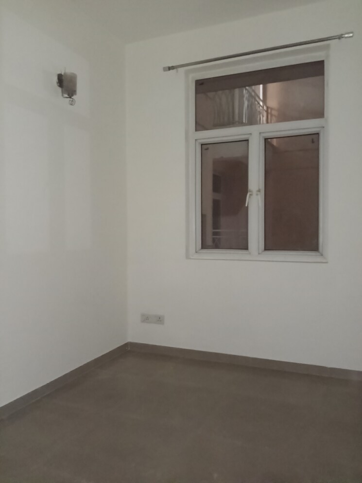 Room, mahagun-mywoods 2.5 Bedroom 1190 Sq.Ft. Apartment In Sector 16c Greater Noida Greater Noida 9557906