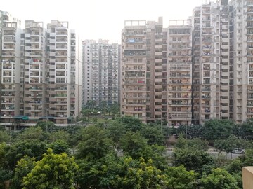 2.5 BHK Apartment – Exterior View View at Mahagun Mywoods, Sector 16c Greater Noida - for Rent