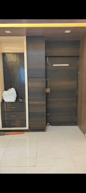 Furnished Amenities in 2 BHK Apartment at Kurla East – for Rent