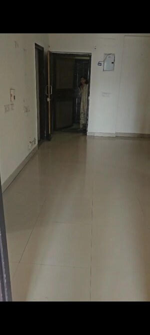 Room in 2 BHK Apartment at Galaxy Royale, Gaur City 2 – for Rent