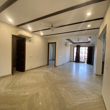 3 BHK Apartment For Rent in Sector 32