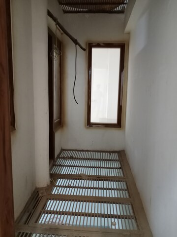 Building Lobby in 4 BHK Builder Floor at Vasant Kunj – for Rent