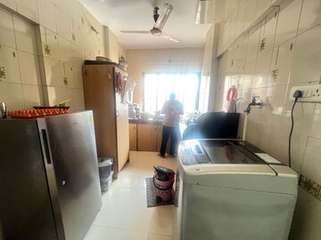 Kitchen in 1 BHK Apartment at Jyoti Complex, Goregaon East – for Rent