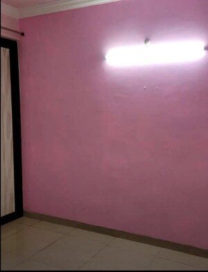 Room in 3 BHK Apartment at New Hyderabad – for Rent