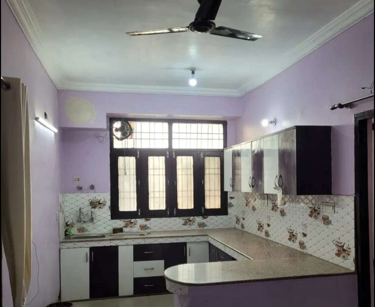 Kitchen, new hyderabad 3 Bedroom 1350 Sq.Ft. Apartment In New Hyderabad Lucknow 9558041