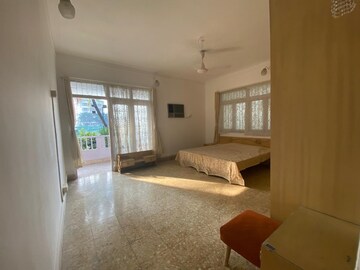 Living Room in 2 BHK Apartment at Bandra West – for Rent