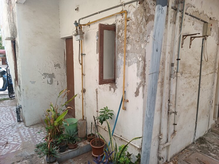 undefined, vishwanath-shaligram 3 Bedroom 1100 Sq.Ft. Apartment In Thaltej Ahmedabad 6527749