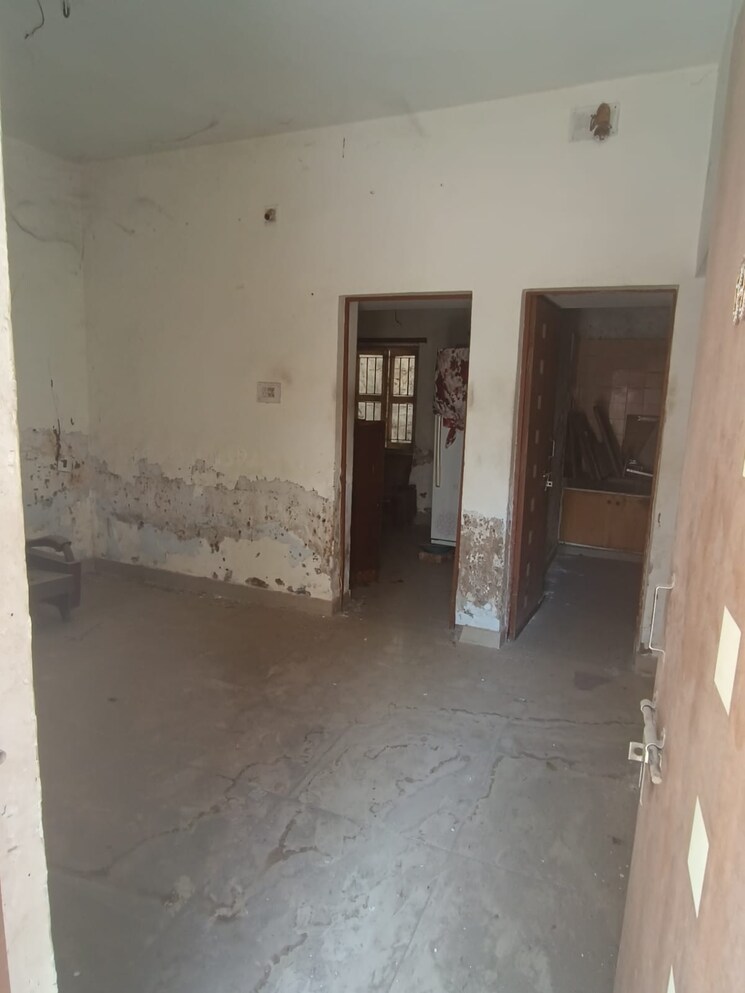 Room, vishwanath-shaligram 3 Bedroom 1100 Sq.Ft. Apartment In Thaltej Ahmedabad 6527749