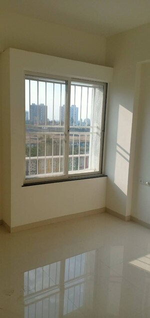 Room in 1 BHK Apartment at Wadhwani Sai Paradise, Punawale – for Rent